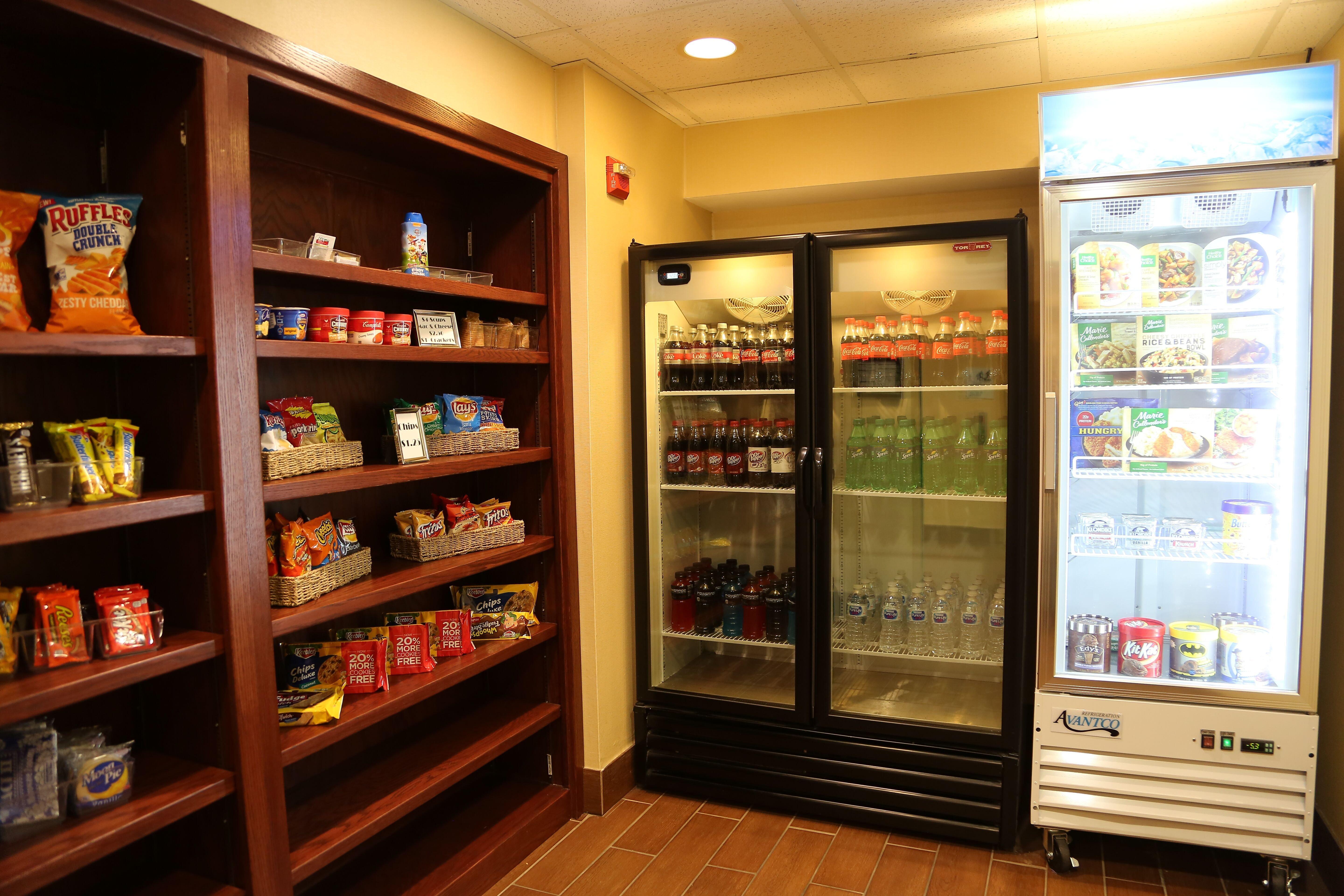 Holiday Inn Express Hotel & Suites Cleveland - Ms By Ihg Ngoại thất bức ảnh